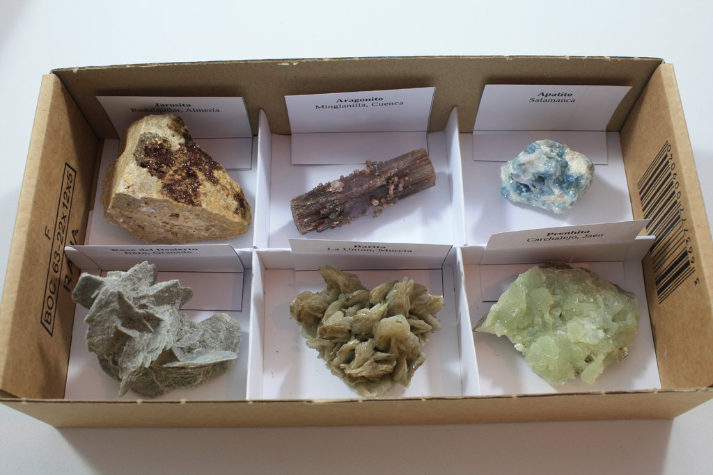 collection 6Spanish minerals n2 6x6 sized